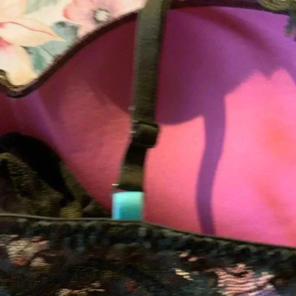 Pink Victoria Secret Women’s Green Bra Size Small C Cup Size A - Picture 9 of 13